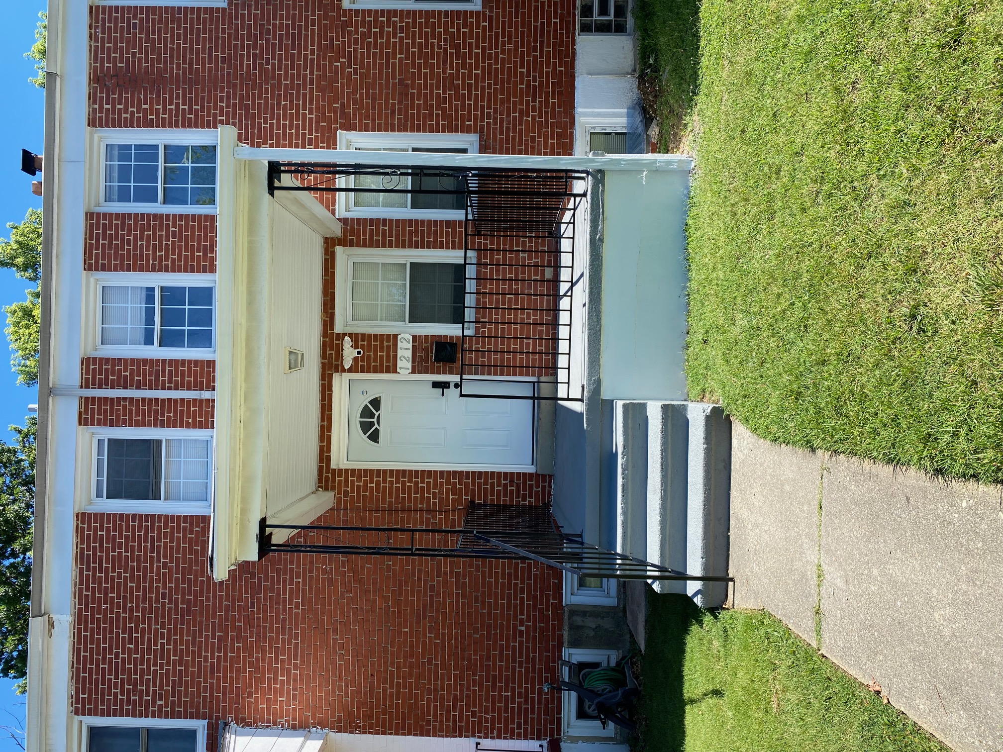 1212 Sherwood Avenue - G  AVAILABLE $700