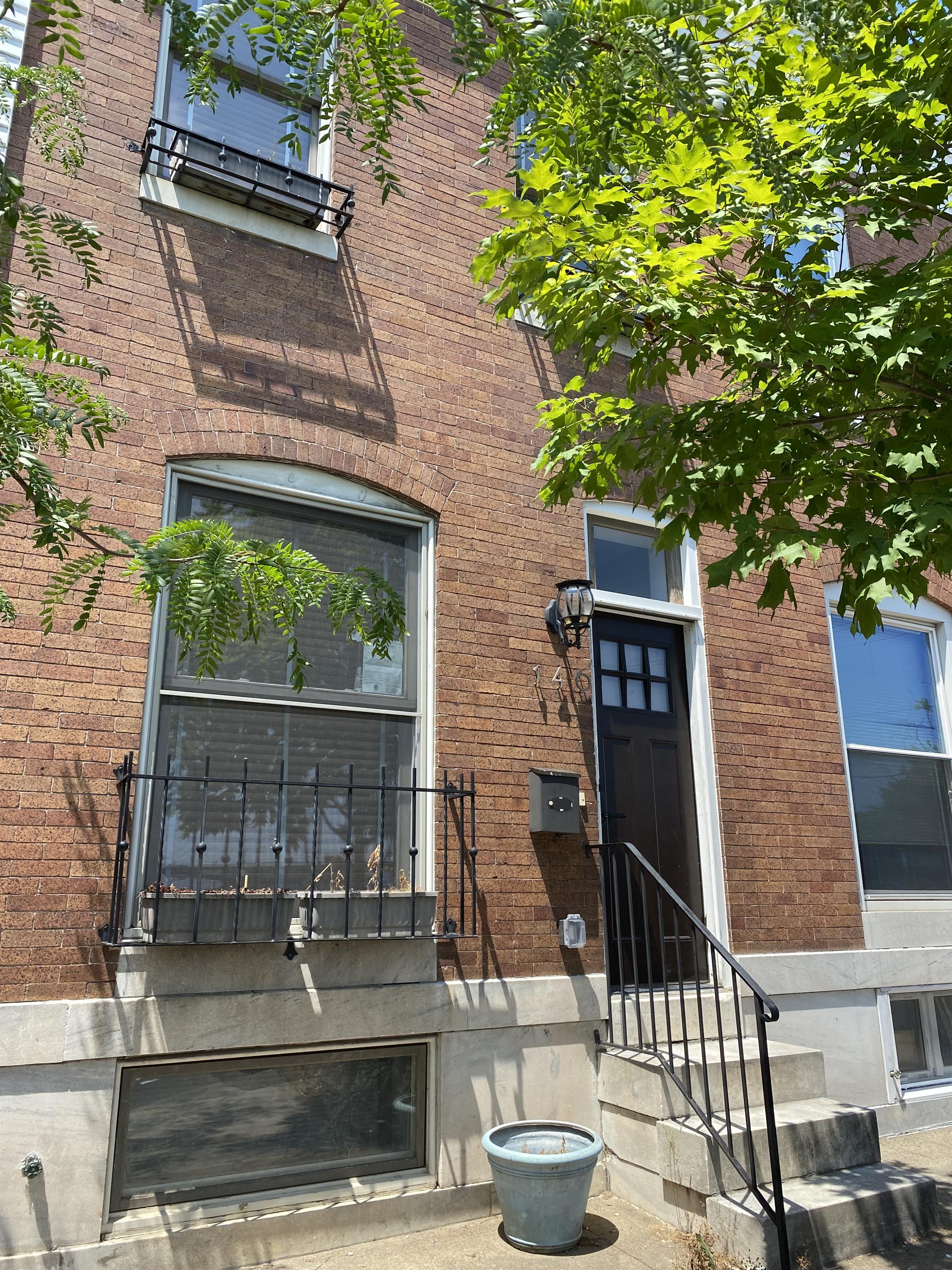 146 North East Avenue - B Private Bathroom Available $950