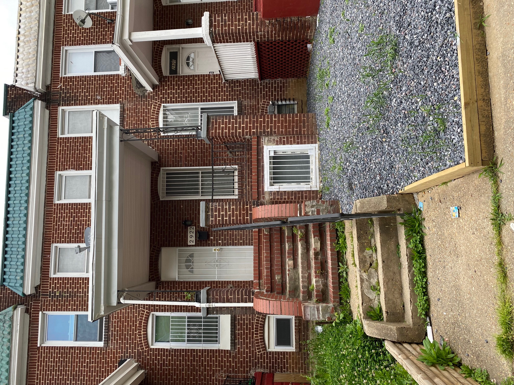 2922 Grantley Avenue - 7 Available $550